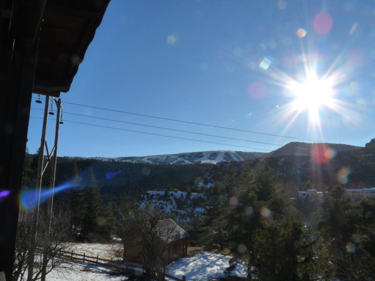 L'Anon D'Andon Bed & Breakfast Bagian luar foto